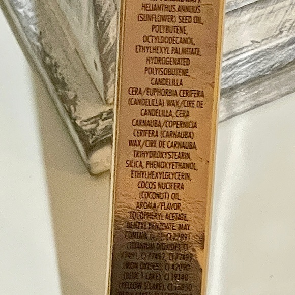 Jouer - 🌸(NIB)🌸High pigment lip gloss - Sloane (warm coral nude). - Picture 3 of 14